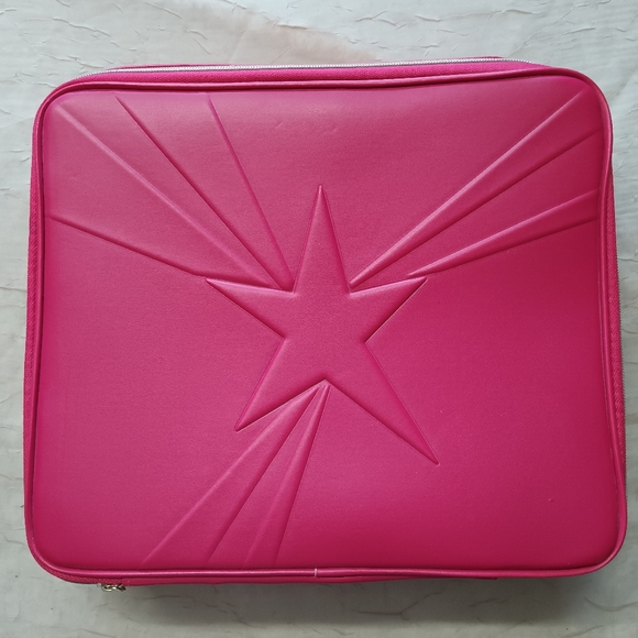 Lancôme Red / Pink Star Zippered Cosmetics Makeup Star Embossed Storage Case. - Picture 3 of 16
